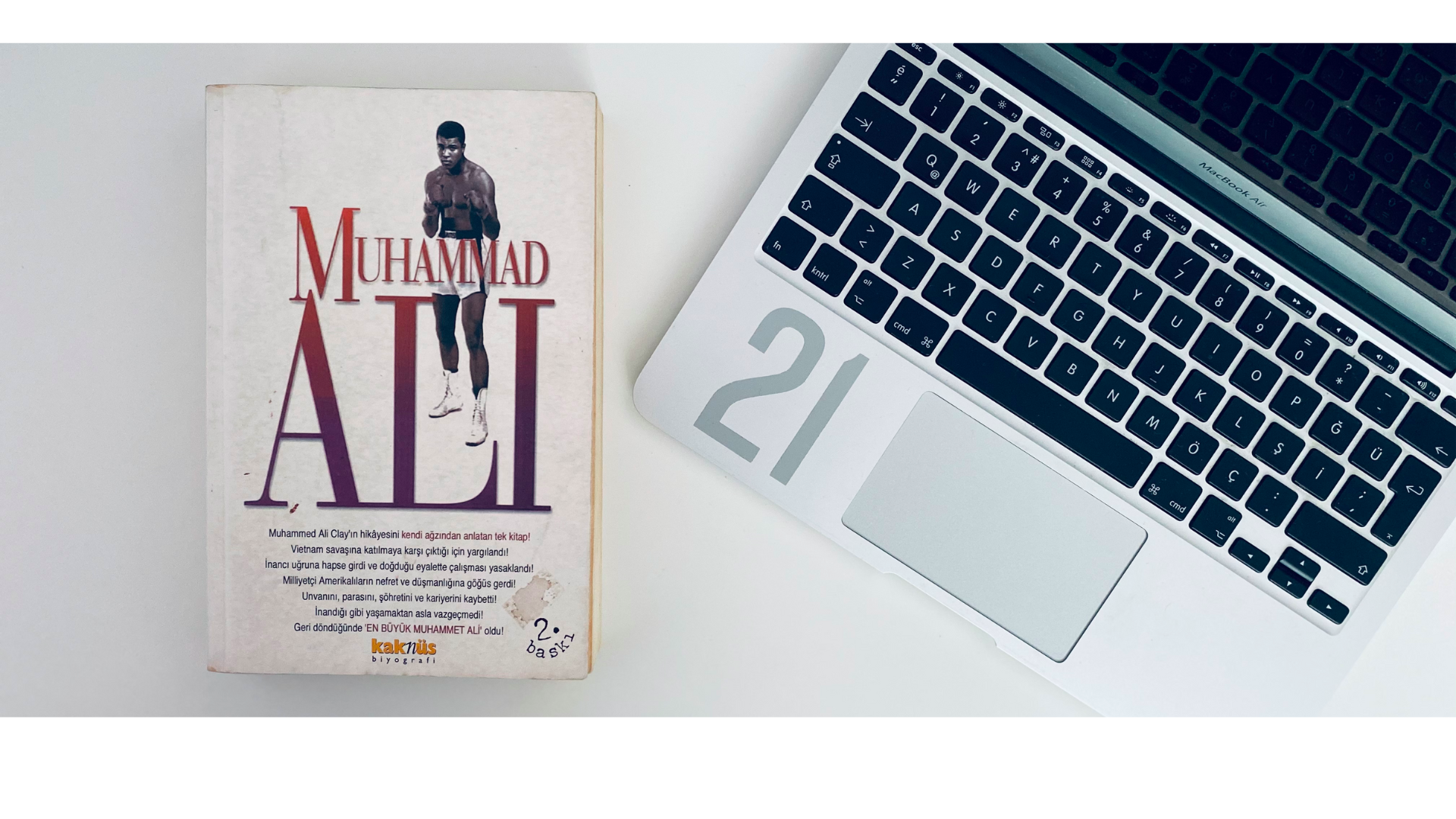 Muhammed Ali kitap görseli.